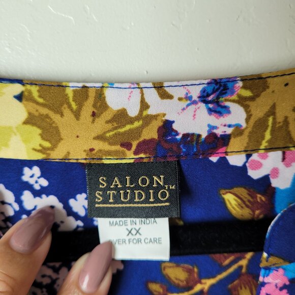 Salon Studio Plus Size Floral Boho Polyester Blouse - Picture 3 of 6